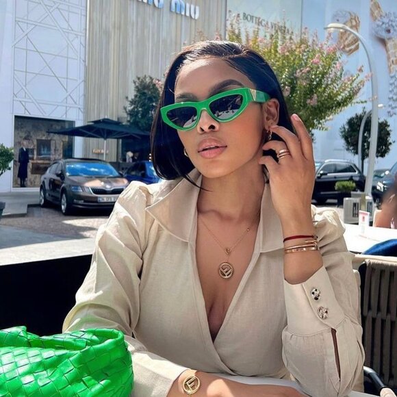 Bottega Veneta BV1176S 003 Cat Eye Sunglasses - Green main image 9